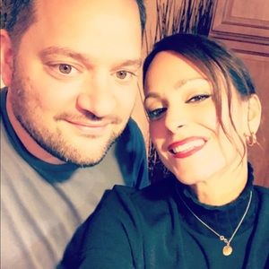 Meet your Posher, Filia